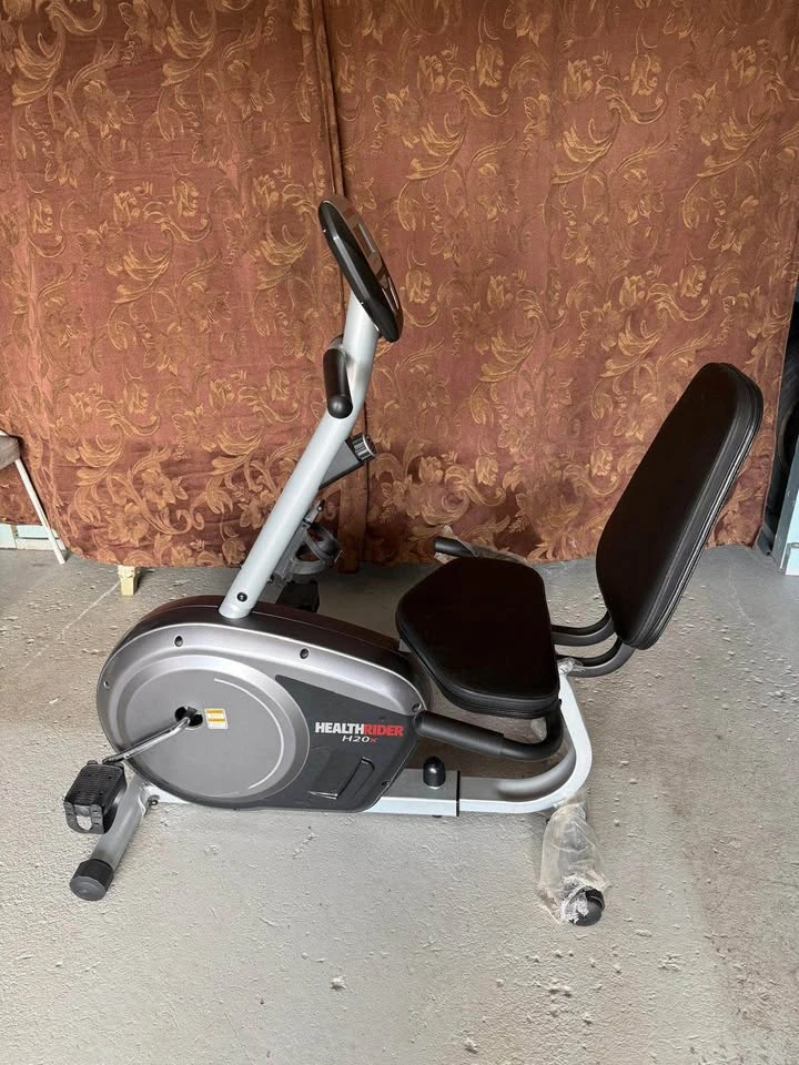 Health Rider H20X Recumbent Bike - photo 2