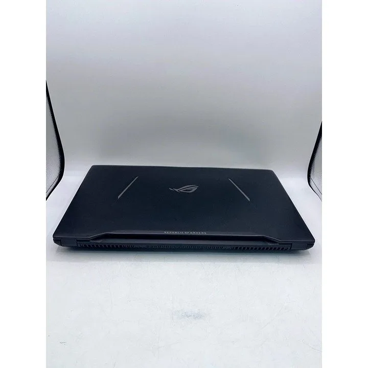 ASUS ROG Strix GL702ZC Gaming Laptop image indicator(9)