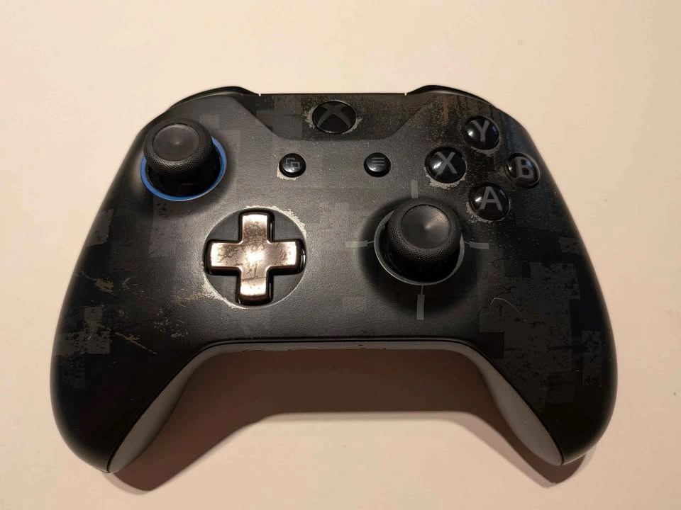 Xbox One S 500GB Console with Battlegrounds Controller - photo 4