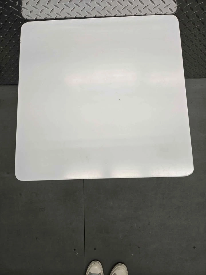 White Modern Side Table - photo 4