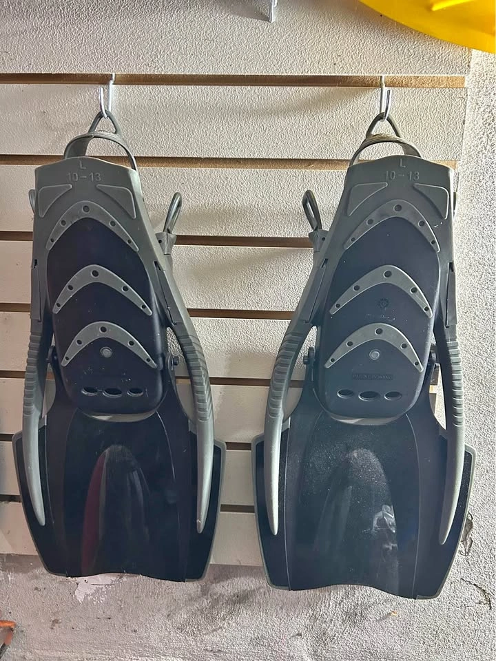 Black Swim Fins