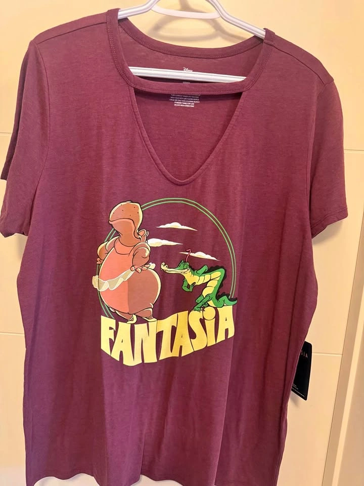 Torrid Disney Fantasia Choker T-Shirt Size 1 (14-16)
