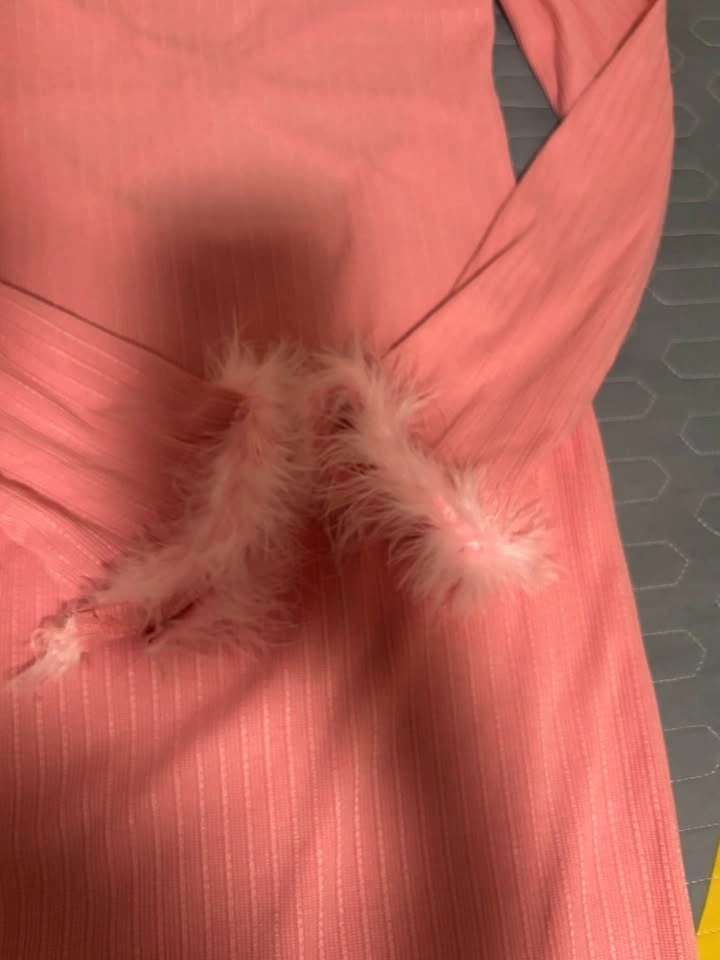 Pink Ribbed Dress w/ Feather Sleeves 💖 - photo 2