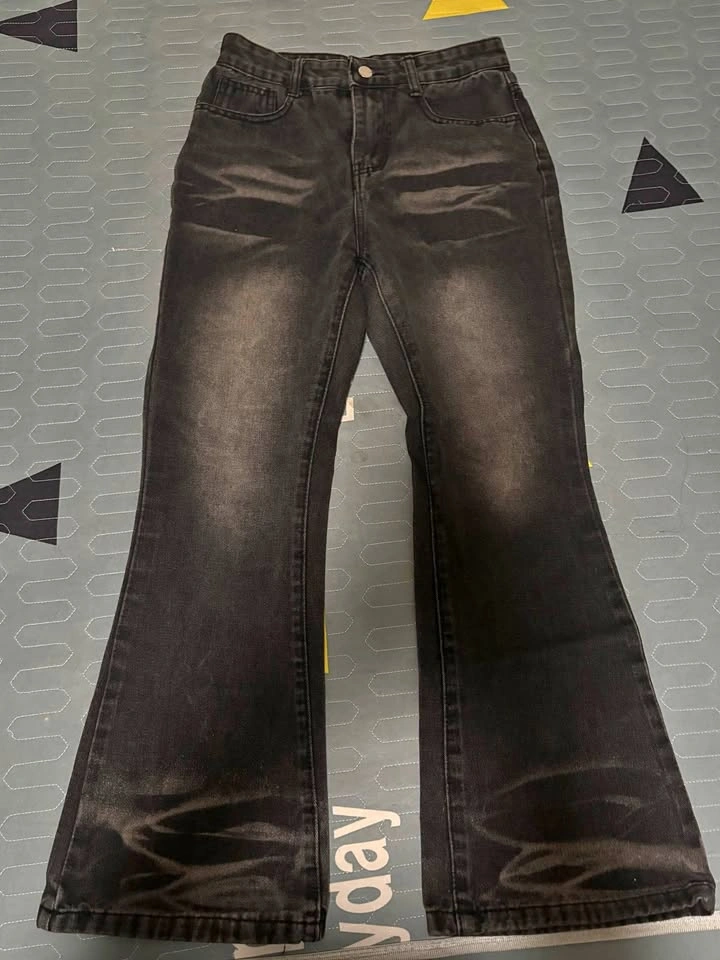 Black Flare Jeans – Vintage Wash