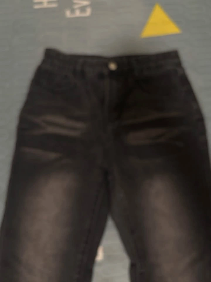 Black Flare Jeans – Vintage Wash - photo 2