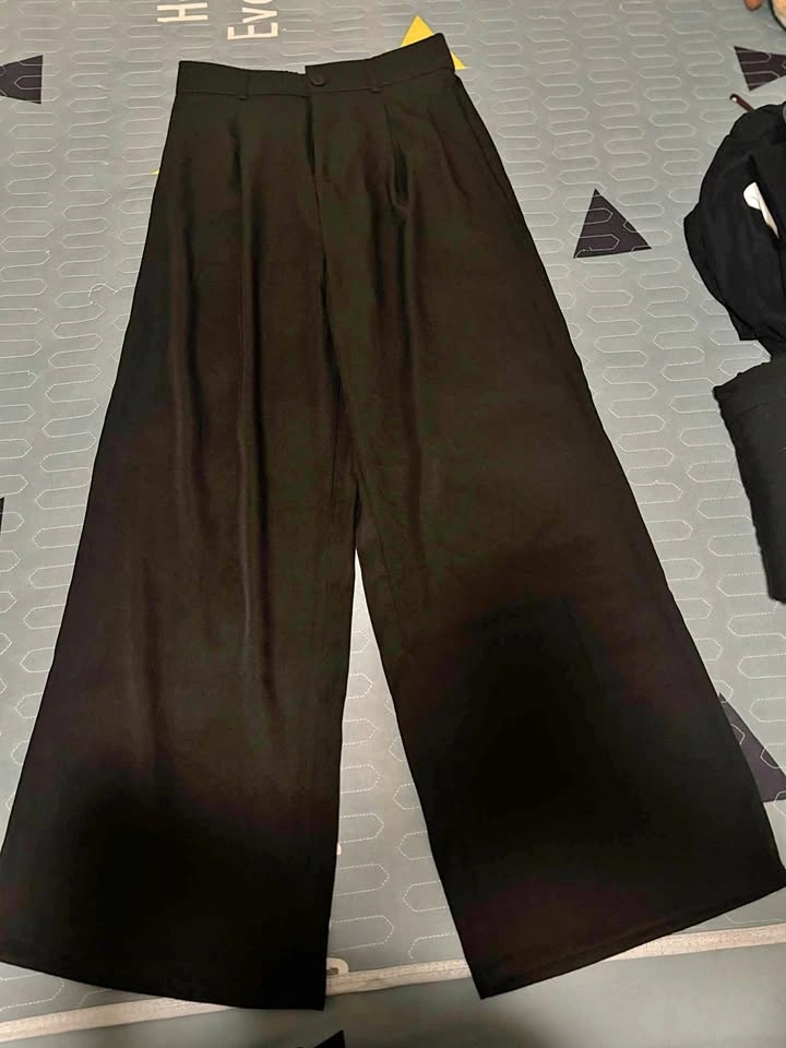 Black Wide-Leg Dress Pants – High Waist
