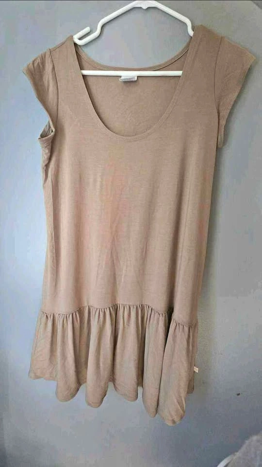 Jax & Lennox dress