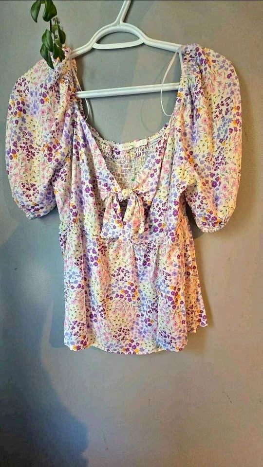 Lush top