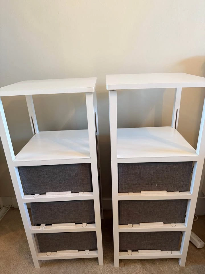 Set of 2 Nightstands – Like New ✨- Downtown Pickup - photo 3