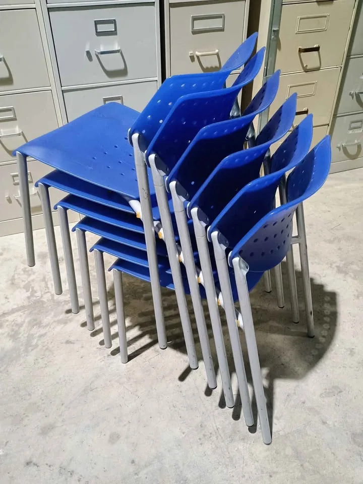 Royal Blue Plastic Stacking Chairs - 6 Available image indicator(2)