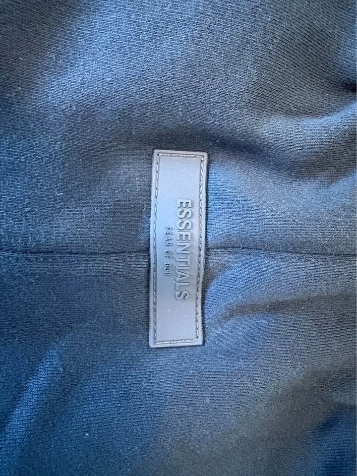 New Essentials Fear of God Black Shorts with Tags - photo 2