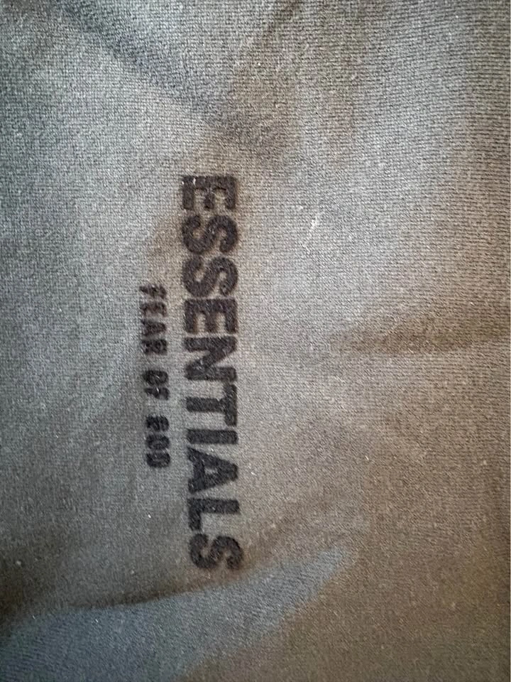 New Essentials Fear of God Black Shorts with Tags - photo 3