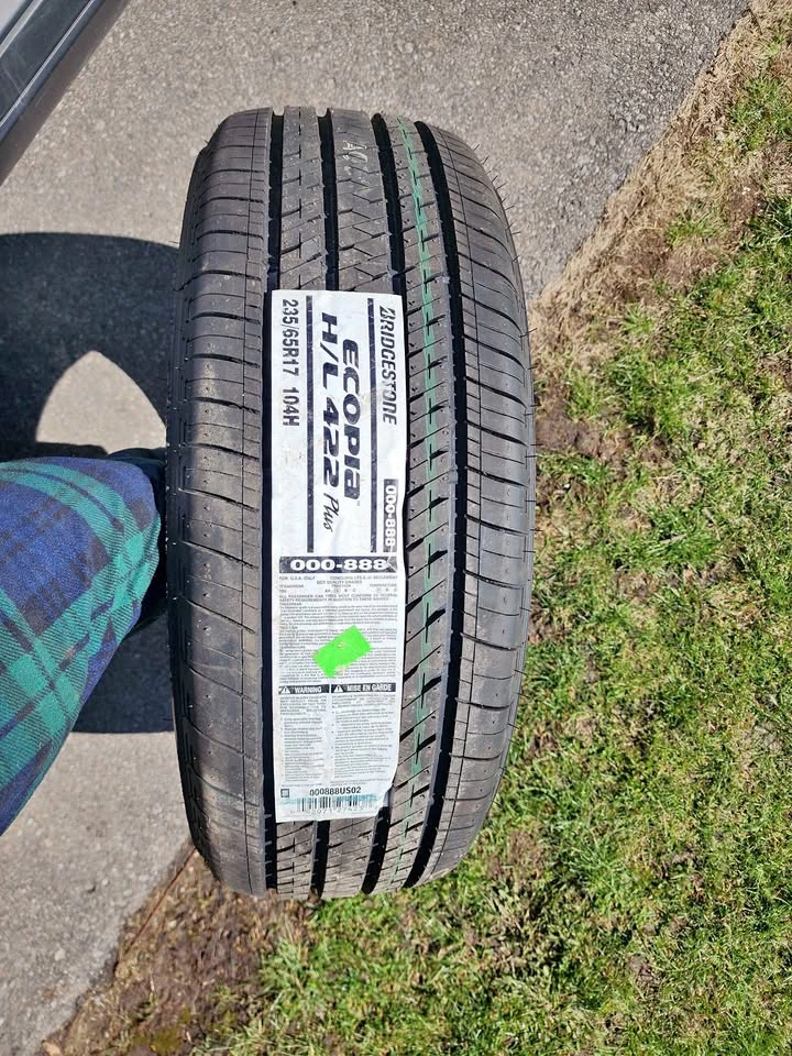 Bridgestone Ecopia Tire 235/65R17 104H