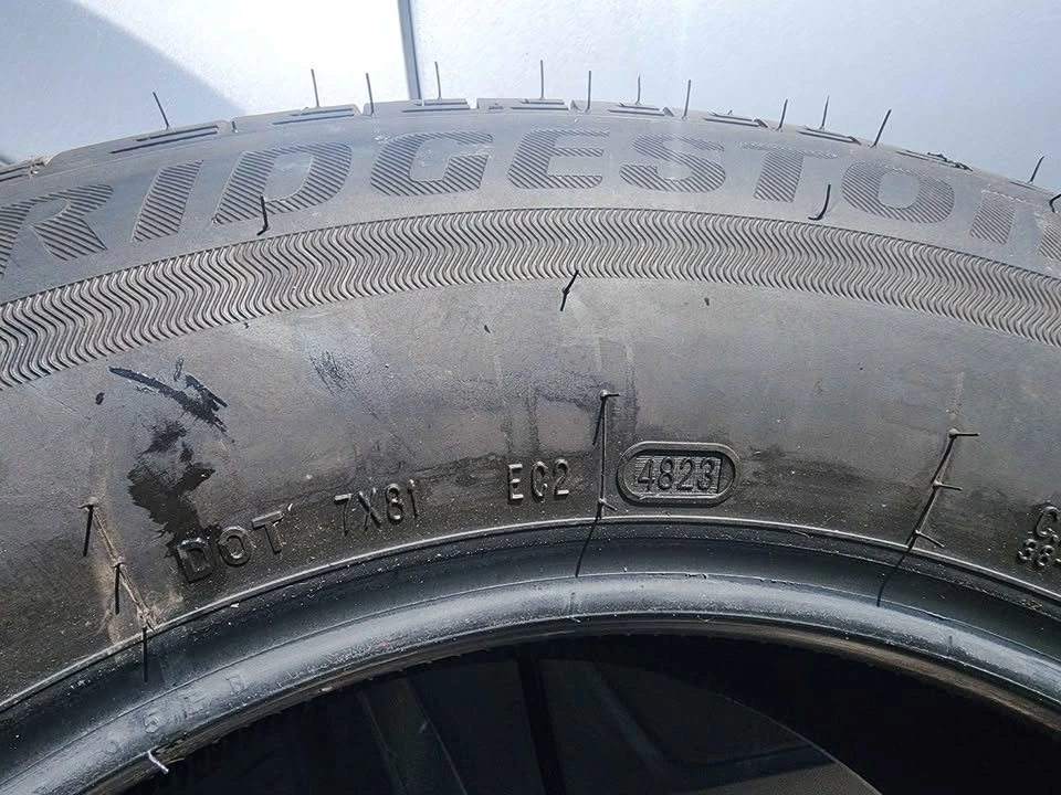 Bridgestone Ecopia Tire 235/65R17 104H - photo 2