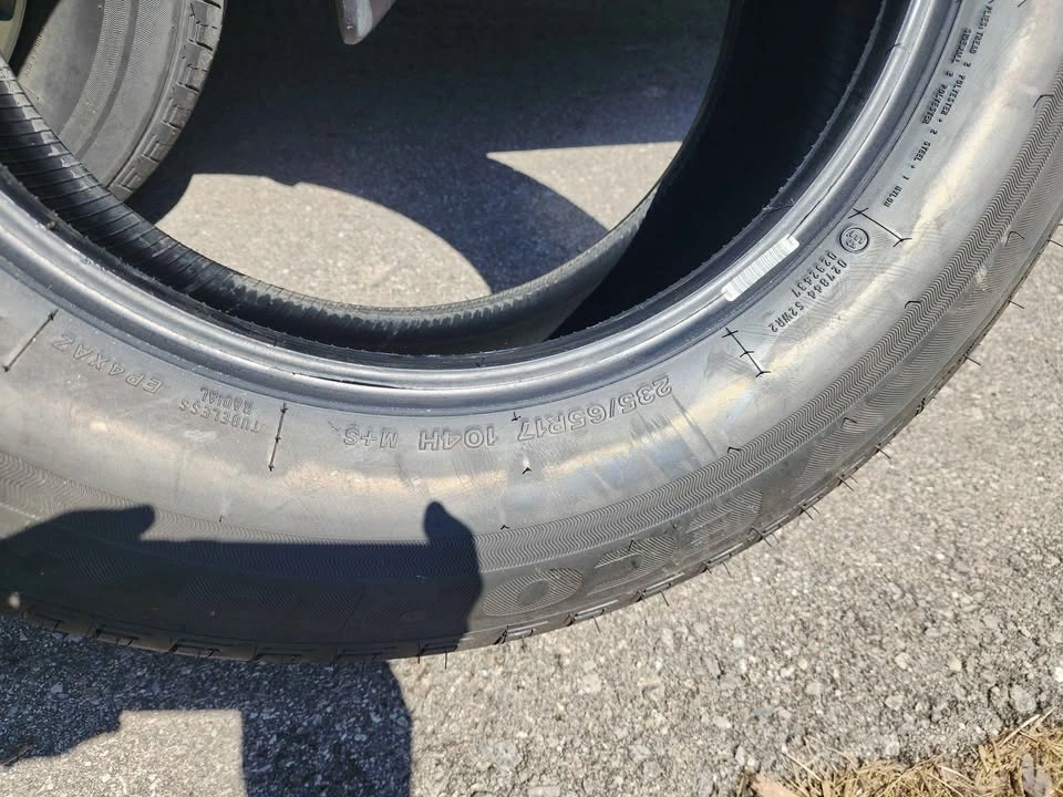Bridgestone Ecopia Tire 235/65R17 104H - photo 3
