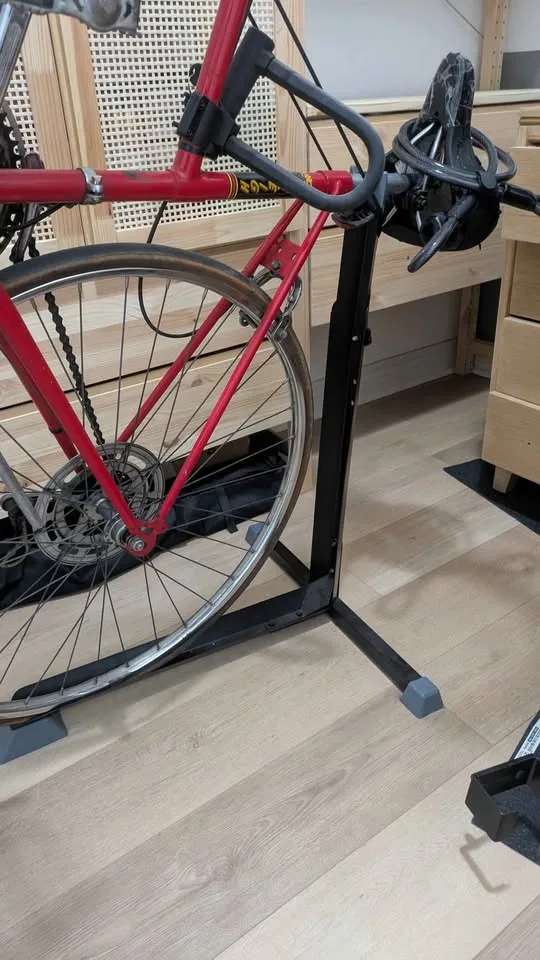 Bike Nook - Vertical bike stand image indicator(3)