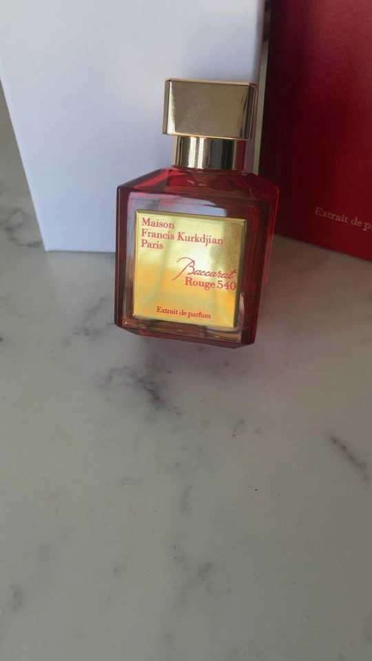 Maison Francis Kurkdjian Baccarat Rouge 540 - 70ml EDP - photo 2