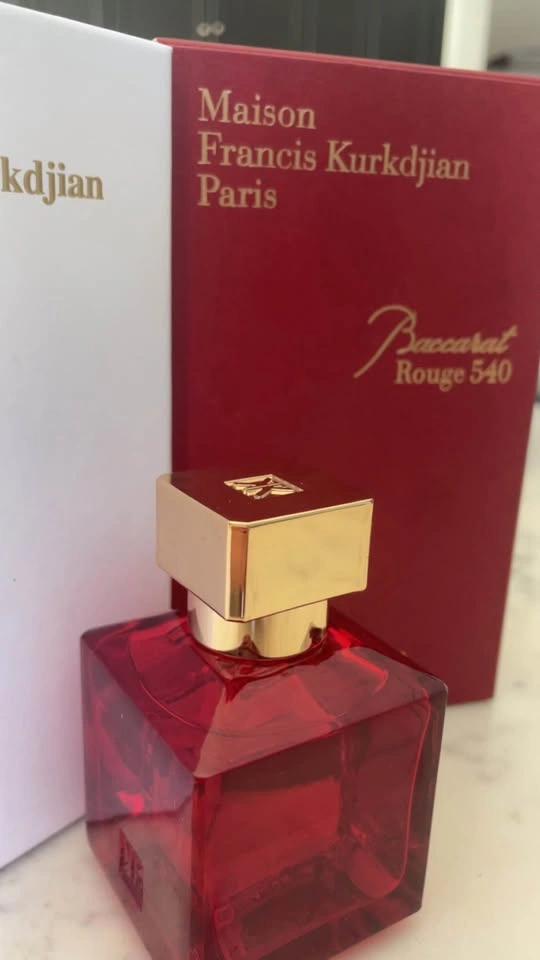 Maison Francis Kurkdjian Baccarat Rouge 540 - 70ml EDP - photo 3