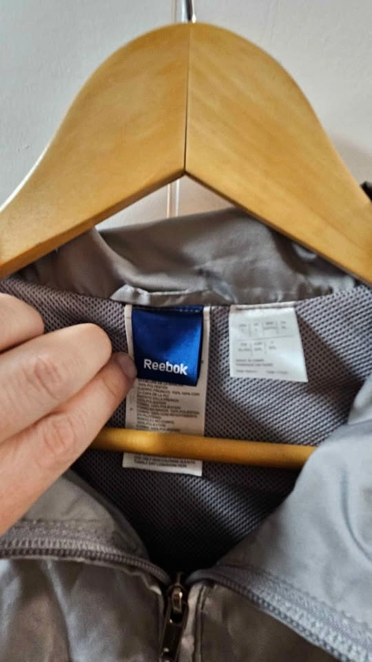 Reebok Large Grey Full Zip Jacket with Stripes - photo 2