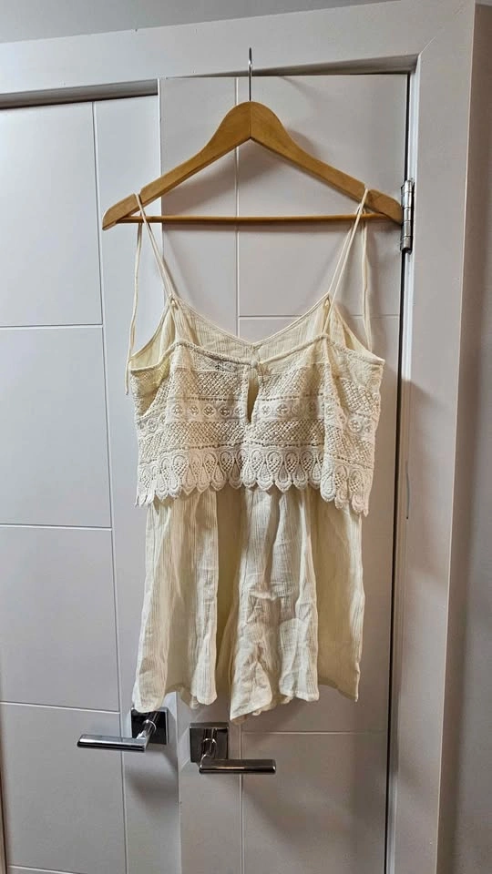 TOPSHOP Cream Lace romper US 8 - photo 2