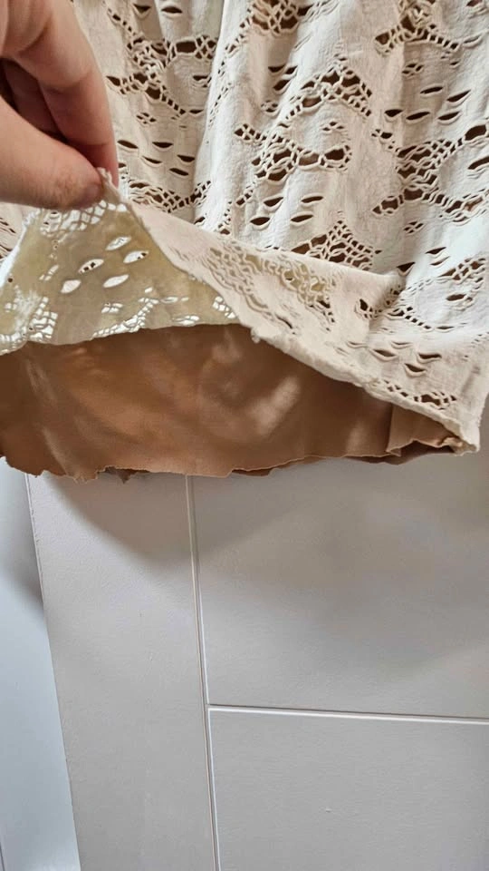 GUESS Cream Distressed Lace Off Shoulder Long Sleeve Crop Top - photo 3
