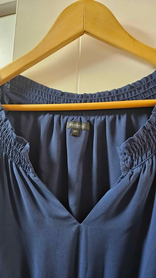 RW&CO Navy Blue V-Neck Dress S/P - photo 4