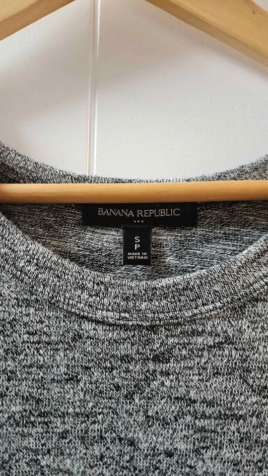 Banana Republic Grey Knit Romper Size S P - photo 2
