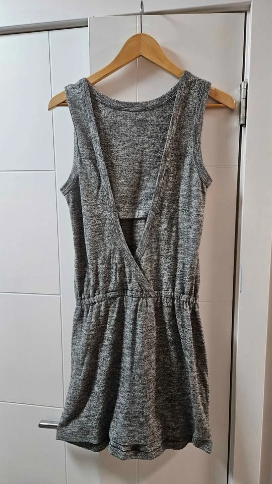 Banana Republic Grey Knit Romper Size S P - photo 3