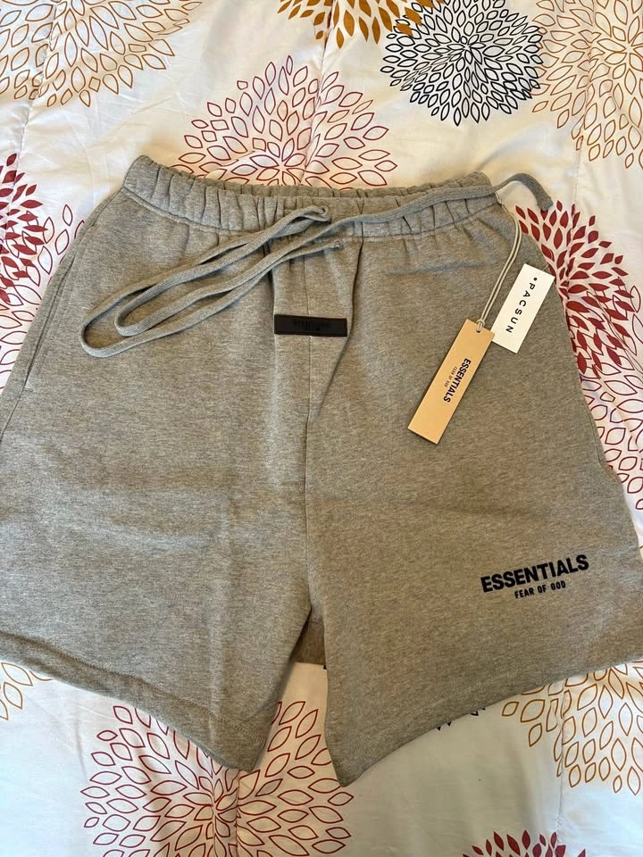Essentials Fear of God PacSun Grey Sweat Shorts - Medium
