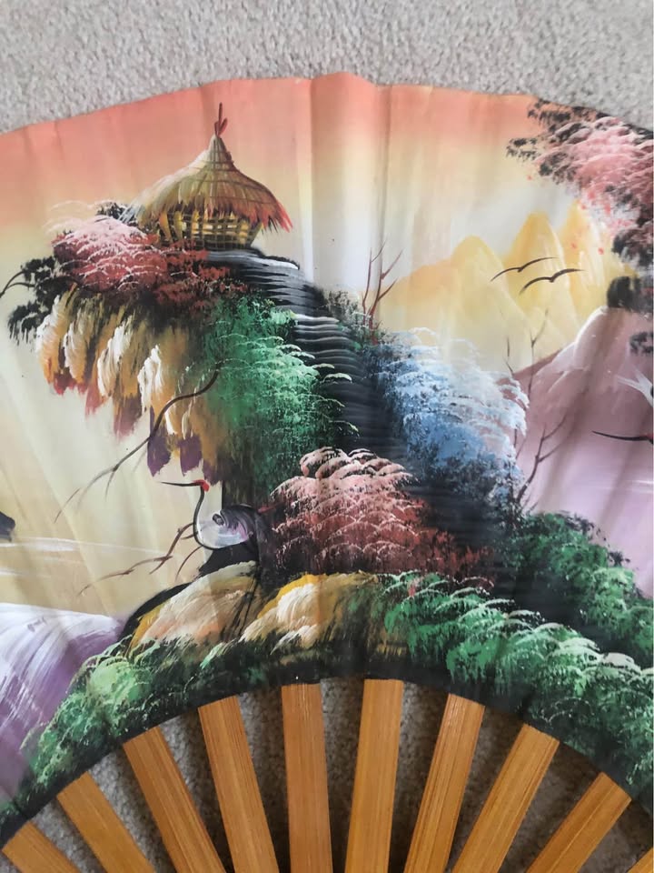 Asian Scenic Fan Wall Design - photo 3