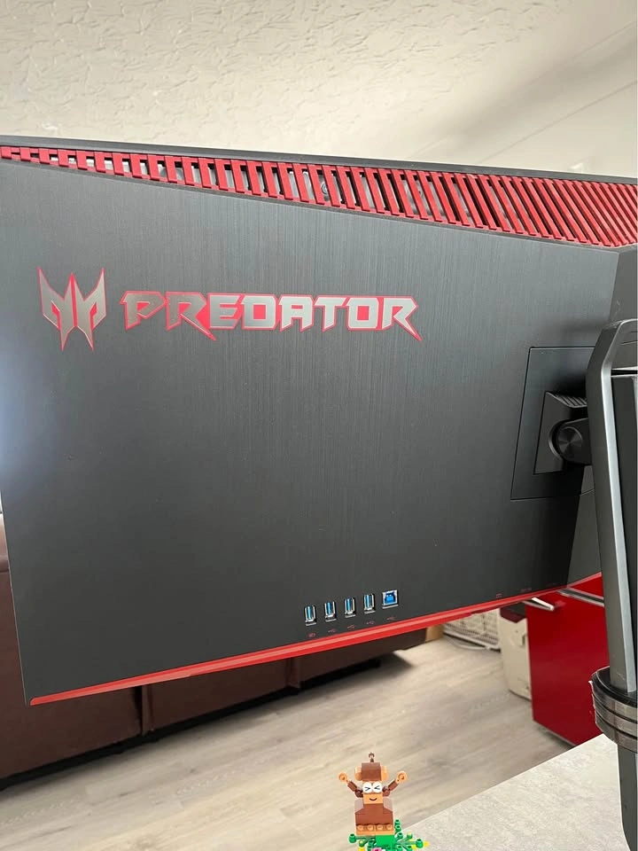 Acer Predator UltraWide Curved Monitor - photo 2