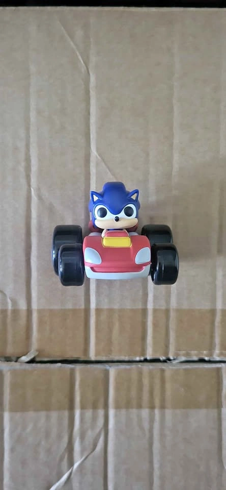Funko Sonic the Hedgehog Racing Car Figure