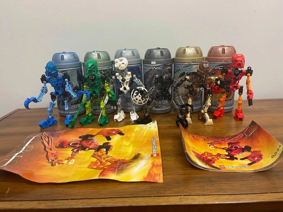 HUGE x15 Bionicles LEGO TECHNICS Lot (G1, Rahkshi, Toa Nuva) - photo 3