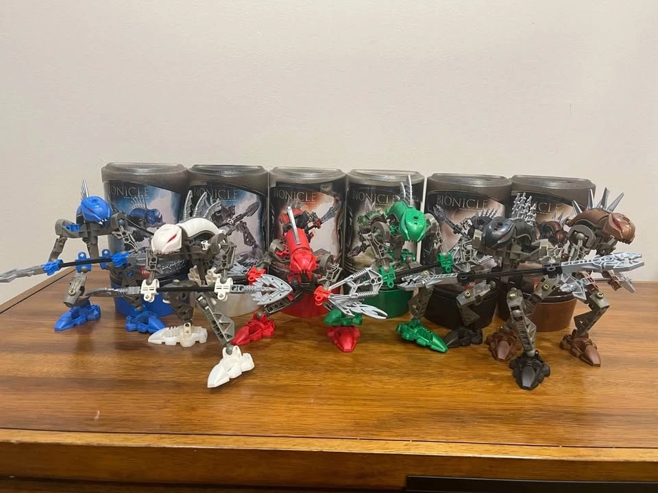 HUGE x15 Bionicles LEGO TECHNICS Lot (G1, Rahkshi, Toa Nuva) - photo 5