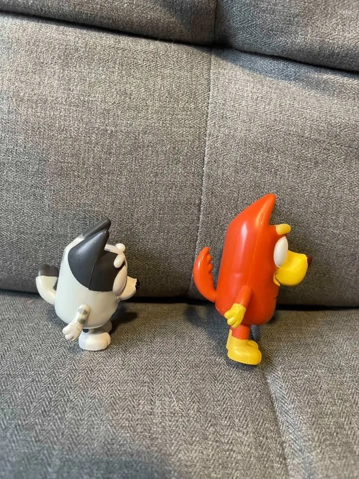 RARE BLUEY Figures Muffin Heeler & Rusty 2" + 3" Figures TV Show - photo 3