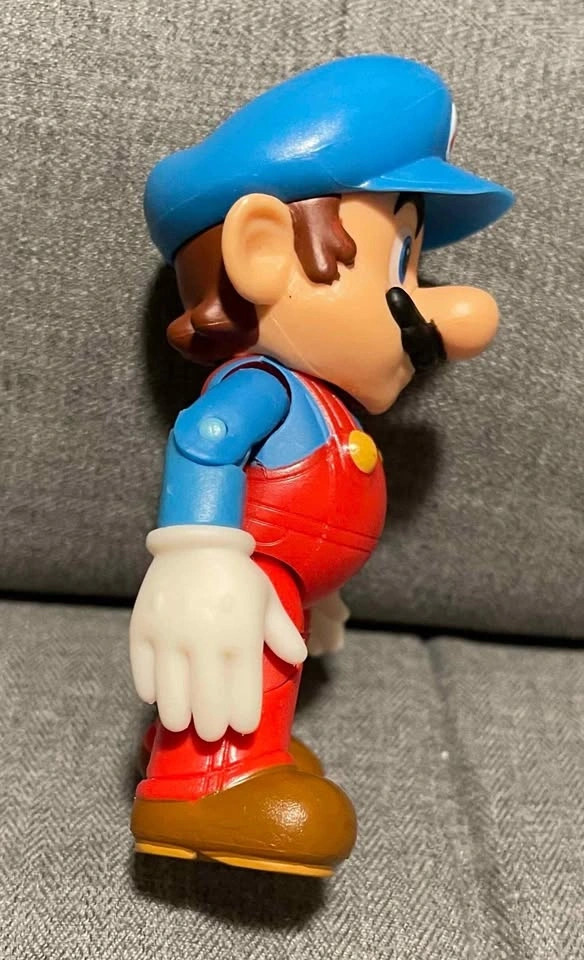 World of Nintendo Jumpman Ice Mario 4" Action Figure by JAKKS (2 - photo 4