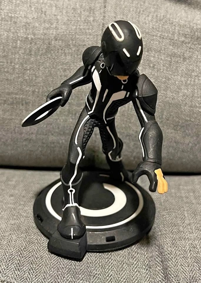 Disney Infinity 3.0 Sam Flynn Tron Figure