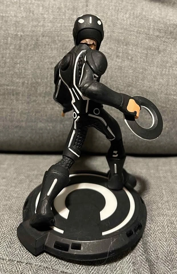 Disney Infinity 3.0 Sam Flynn Tron Figure - photo 2