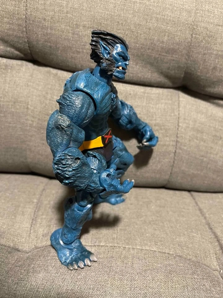 2003 Beast Marvel Legends Series 5 Action Figure - photo 4