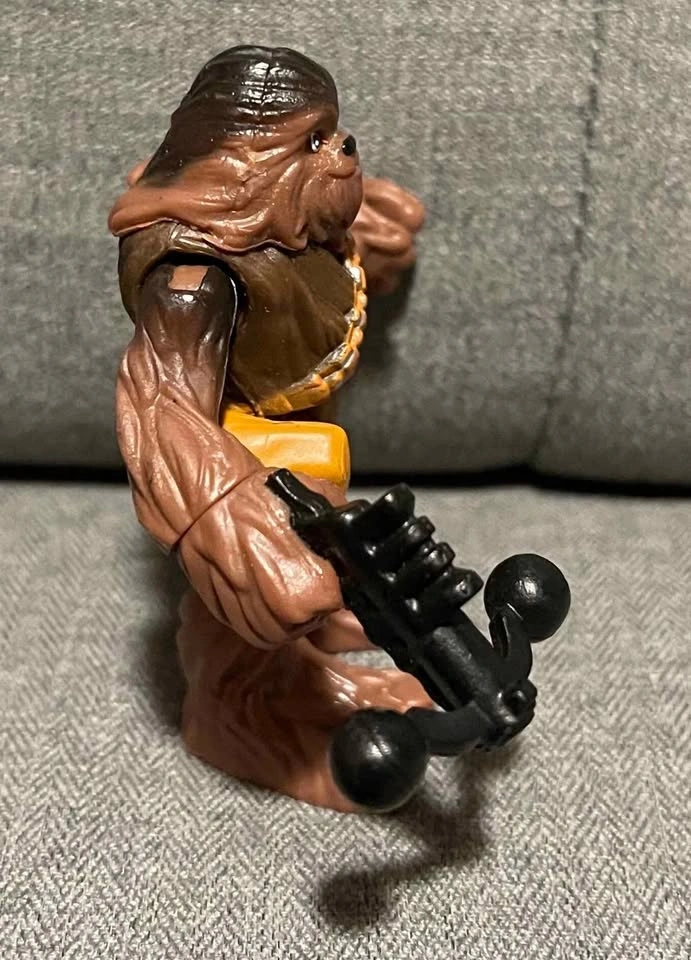 Star Wars Galactic Heroes Chewbacca Mini Figure 2004 - photo 2