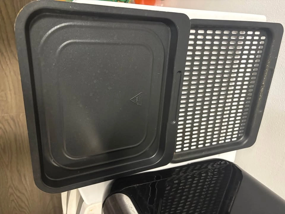 Instant Vortex Plus 10 Quart Air Fryer Oven - photo 2