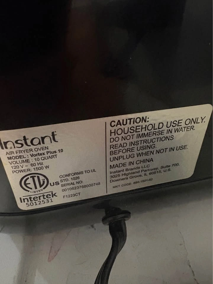 Instant Vortex Plus 10 Quart Air Fryer Oven - photo 3