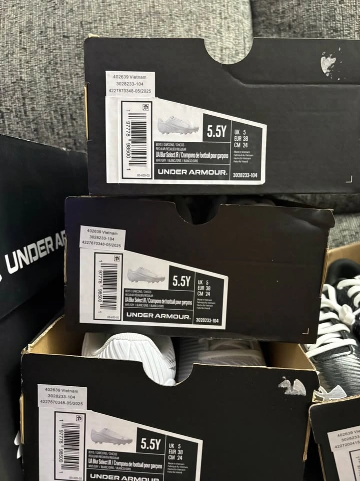 Cleat Clear Out - photo 2