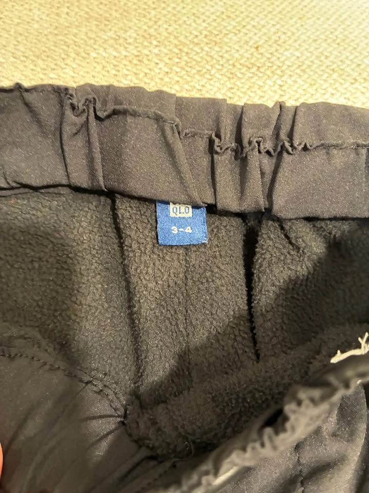 Uniqlo Kids Black Fleece Lined Pants 3-4 - photo 2