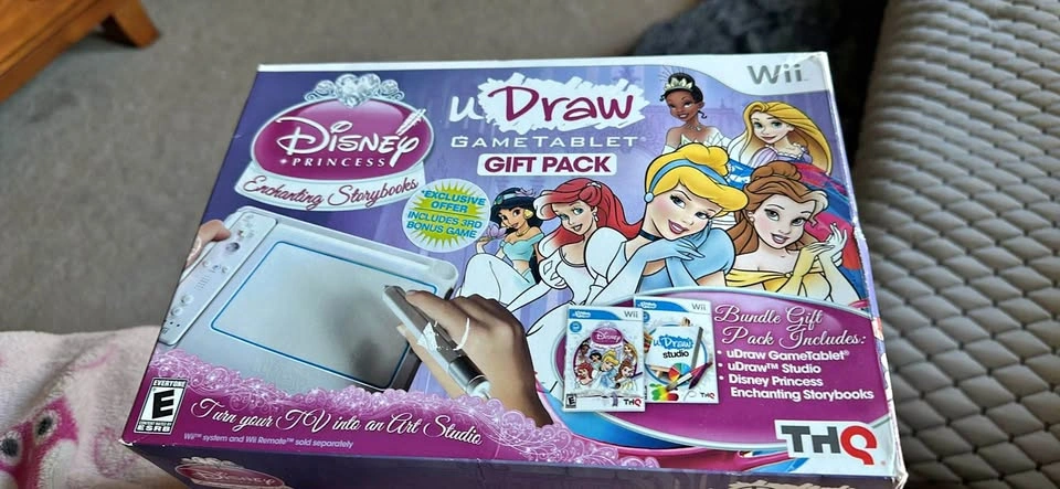 Disney Princess uDraw Gametablet Gift Pack Wii + 3 Games