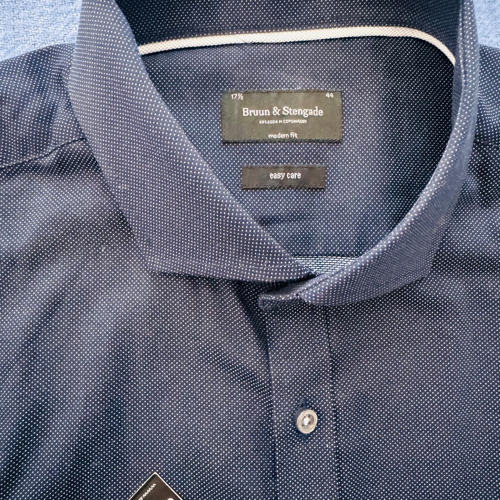 Bruun & Stengade Men's Modern Fit Dress Shirt — Navy Micro-Dot — - photo 2