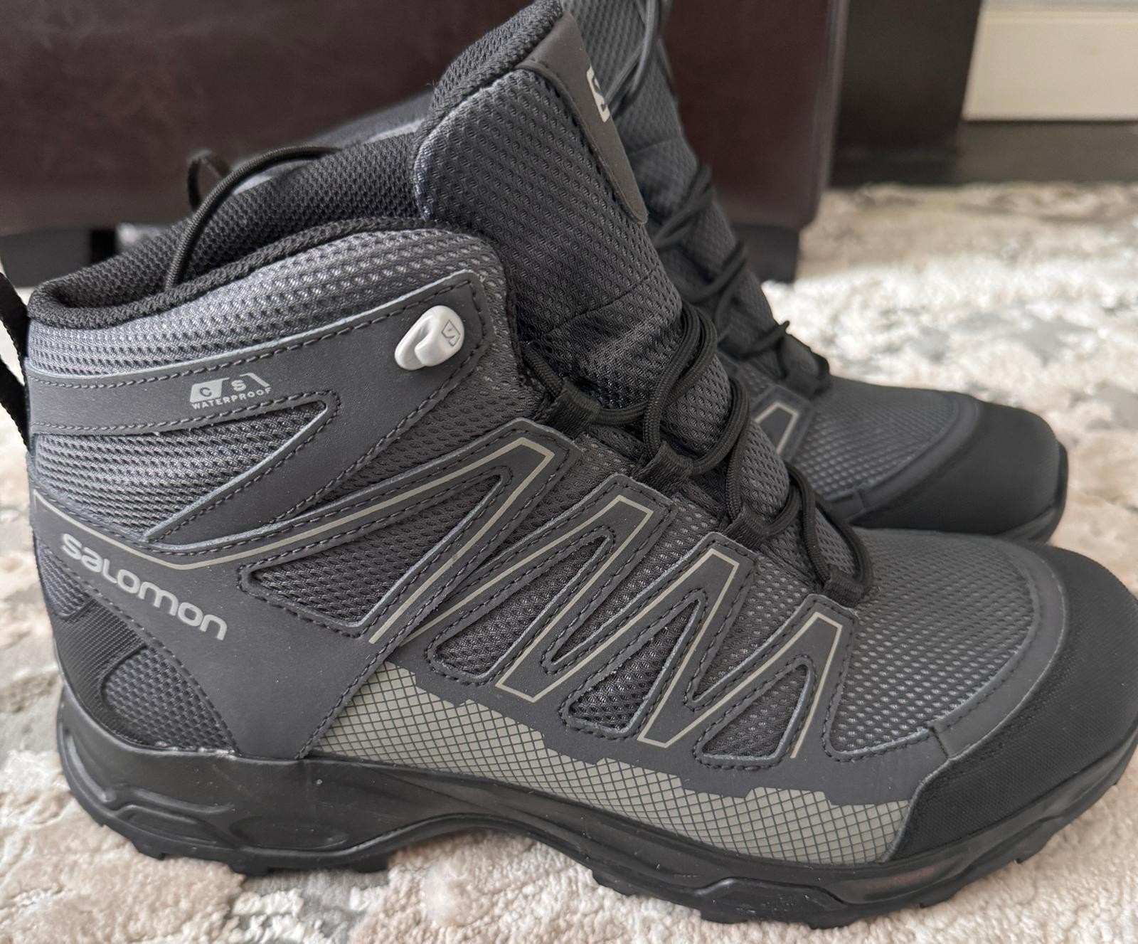 Salomon Men’s Waterproof Hiking Boots Size 10 New Original Box - photo 2
