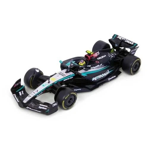 Bburago Mercedes AMG Petronas F1 1:43 Diecast 6 Cars Set - photo 5