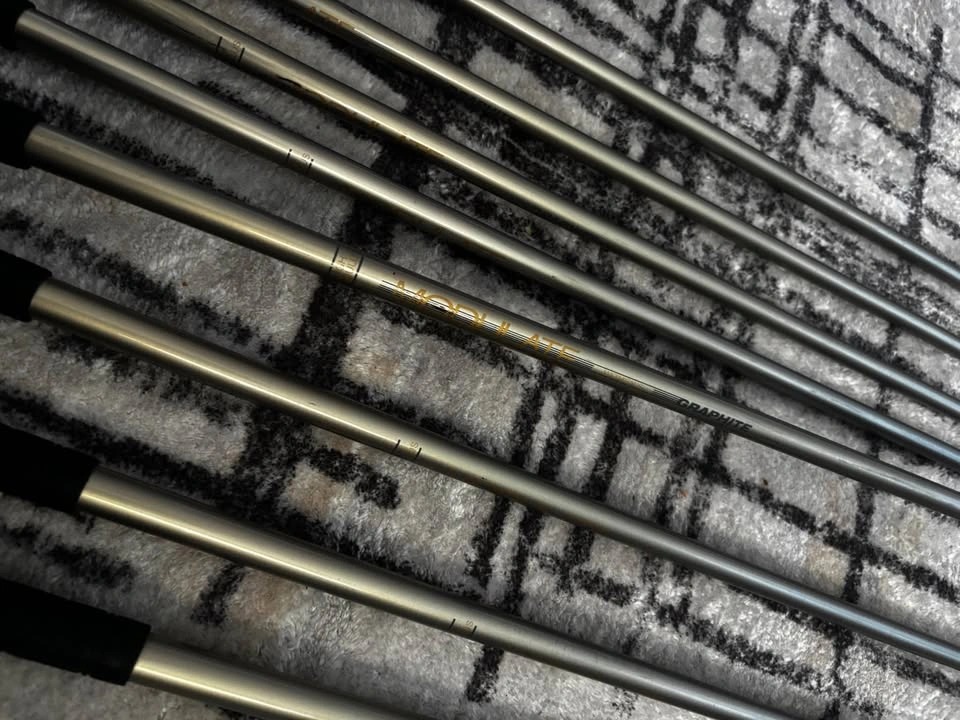 Dunlop Equation Irons 4-9 + PW&SW - photo 3