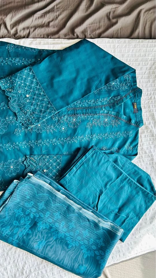 Elegant Teal Embroidered 3-Piece Suit
